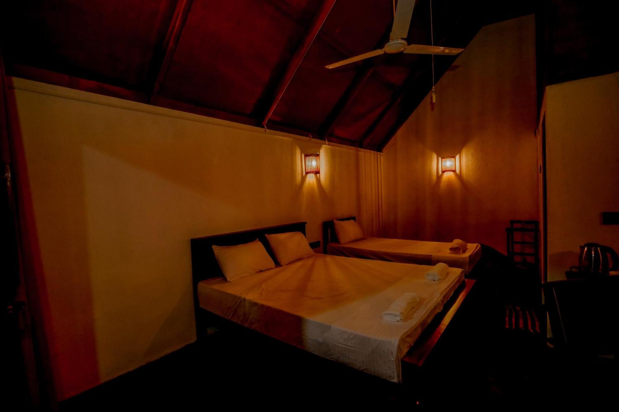 The Rainforest Hideaway Deniyaya Exteriör bild